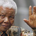 400847 nelson mandela Viral Greece