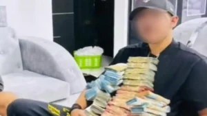 Εξαρθρώθηκε σπείρα στο Ζεφύρι – Άρπαξαν 1,6 εκατ. ευρώ από ηλικιωμένους και επέδειχναν τη λεία στα social media
