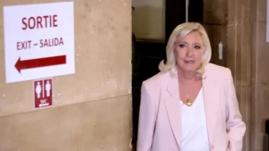 Μαρίν Λεπέν: Η καταδίκη παραμένει, αλλά ο δρόμος προς τις προεδρικές εκλογές του 2027 δεν κλείνει οριστικά