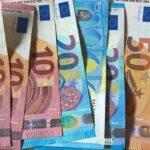 christophmeinersmann money 2801485 1280 Viral Greece