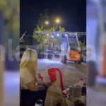 Γωγώ Τσαμπά: Της πέταξαν λουλούδια με… φορτωτή σε πανηγύρι στα Φάρσαλα ( VIDEO )