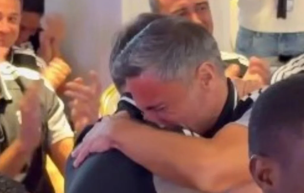 vincicjpg Viral Greece