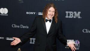 Ο «Weird Al» Yankovic αρνήθηκε αμοιβή άνω του 1 εκατ. δολαρίων για εμφάνιση στη Σαουδική Αραβία