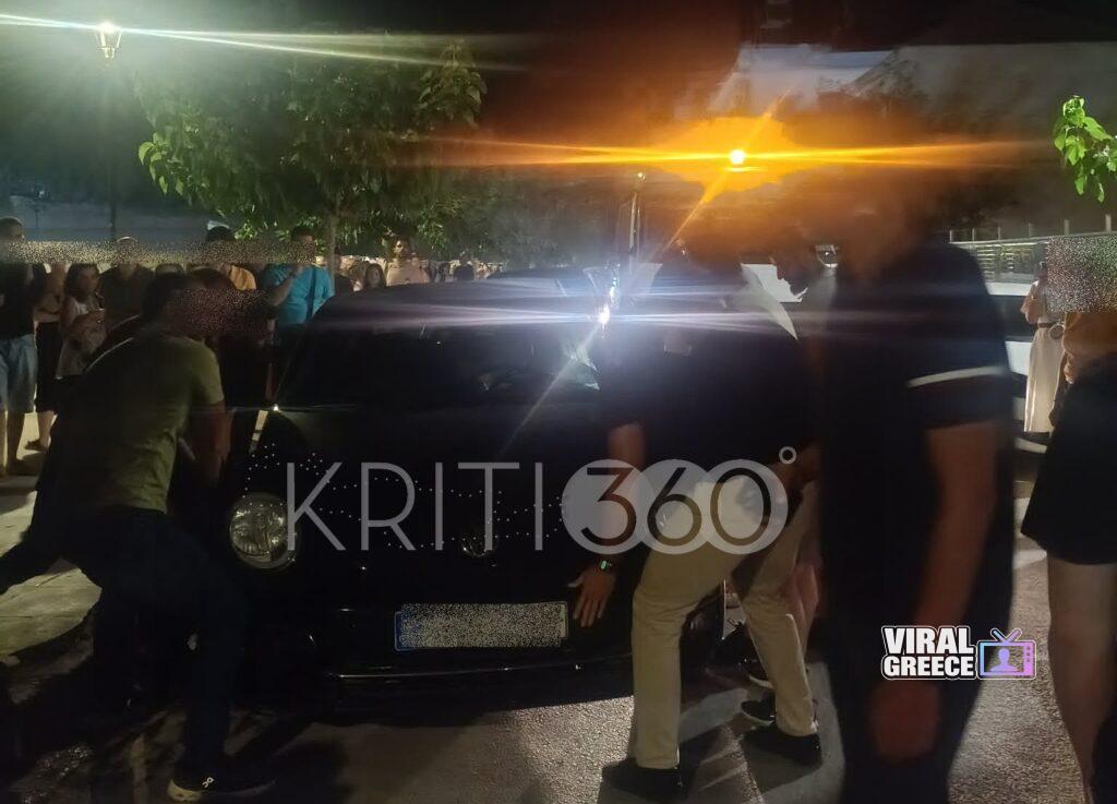 Χανιά: Κακοπαρκαρισμένο ΙΧ μπλόκαρε απορριμματοφόρο – Περαστικοί το μετακίνησαν με τα χέρια