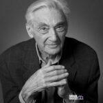 Howard Zinn Viral Greece