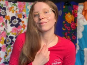 Jessie Cave: Έβγαλε σε έναν χρόνο στο OnlyFans περισσότερα από όσα σε όλη την καριέρα της