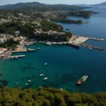 Δεν έκλεισες ακόμη διακοπές; 5 ελληνικά νησιά για απόδραση της τελευταίας στιγμής
