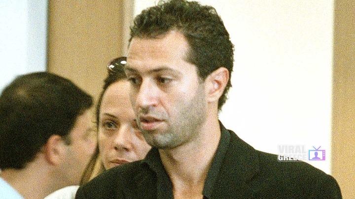 Ρούλα Κορομηλά και Χάρης Βαρθακούρης αποχαιρετούν τον Δημήτρη Κόκοτα