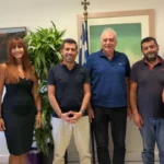 ΔΑΣΚΑΛΟΙjpg Viral Greece