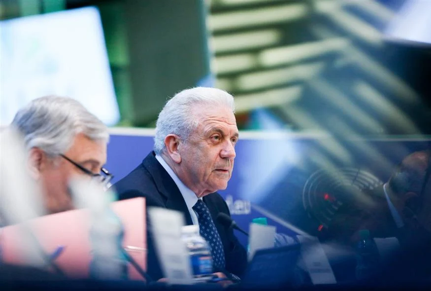Ανατροπή στην υπόθεση Έλληνα πολιτικού: Ανακλήθηκε το ένταλμα – Κλείνει ο φάκελος