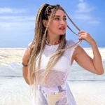 apostolia zoi Viral Greece