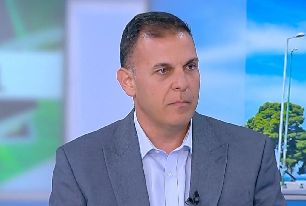 karameros marinakis Viral Greece Χαμός με Καραμέρο: Η φράση για τη «βίαιη πλασμαφαίρεση» που άναψε φωτιές στα social