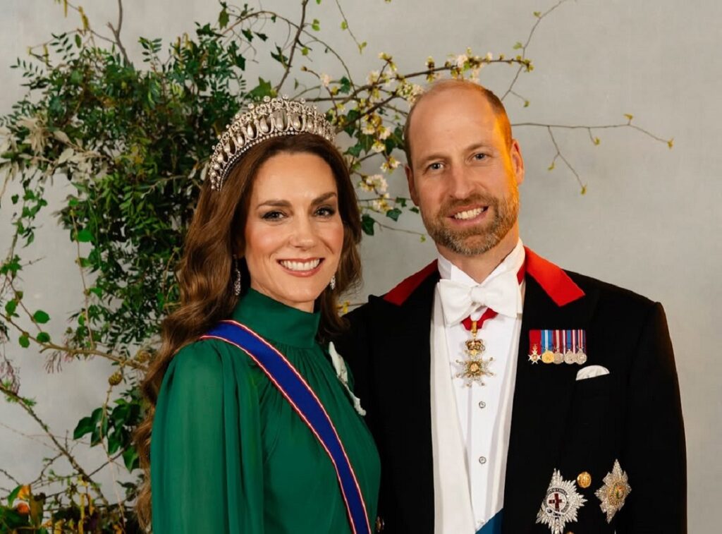 kate william 2 Viral Greece