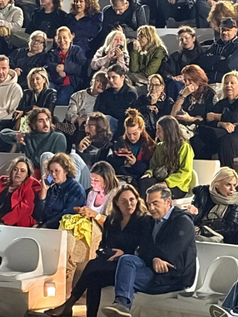 tsipras baziana veakeio Viral Greece
