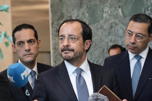 Κυπριακό: Γκουτέρες, Χριστοδουλίδης και Έρχιουρμαν στο ίδιο τραπέζι – Τι κρίνεται στην τριμερή