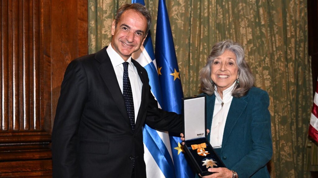 Μητσοτάκης–Ντίνα Τάιτους: Η ξεχωριστή στιγμή στη Νέα Υόρκη που συζητήθηκε