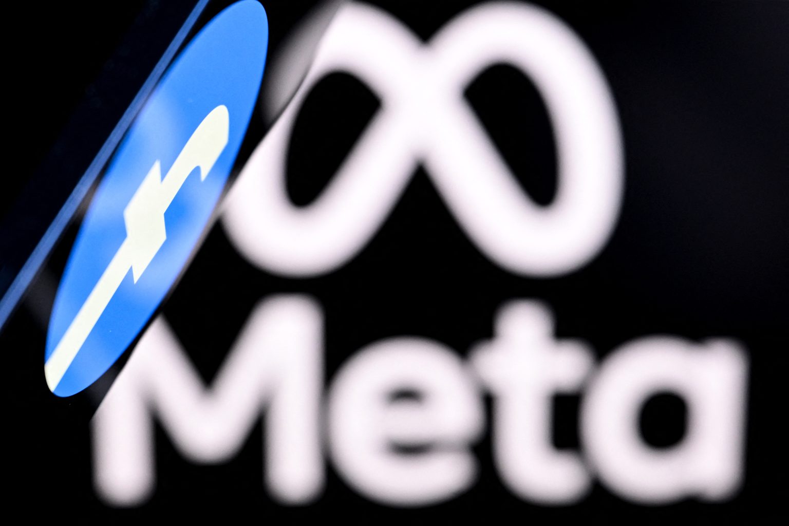 Meta: Πρόστιμο-μαμούθ 25 δισ. δολαρίων Meta: Πρόστιμο-μαμούθ 25 δισ. δολαρίων