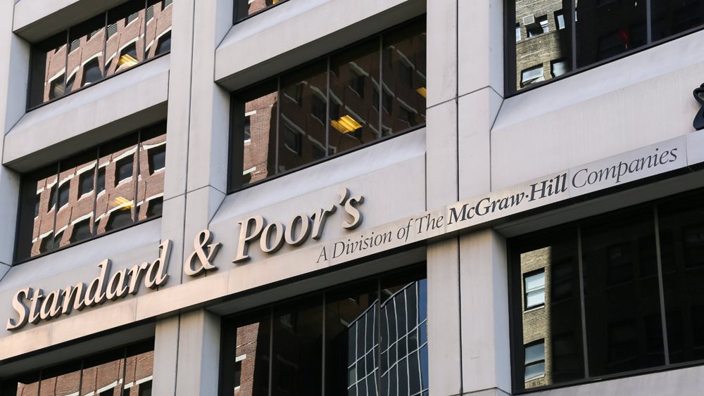 S&P: Σταθερή στο «BBB» η Ελλάδα S&P: Σταθερή στο «BBB» η Ελλάδα