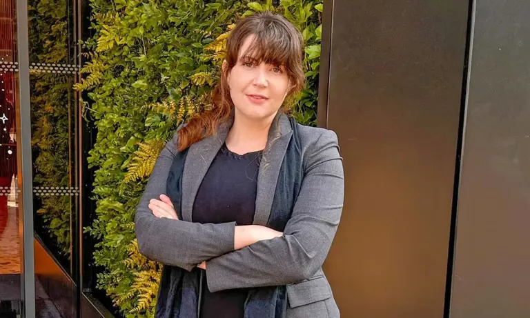Απολύθηκε επειδή κοιμήθηκε σε σάουνα και τώρα διεκδικεί 76 εκατ. λίρες