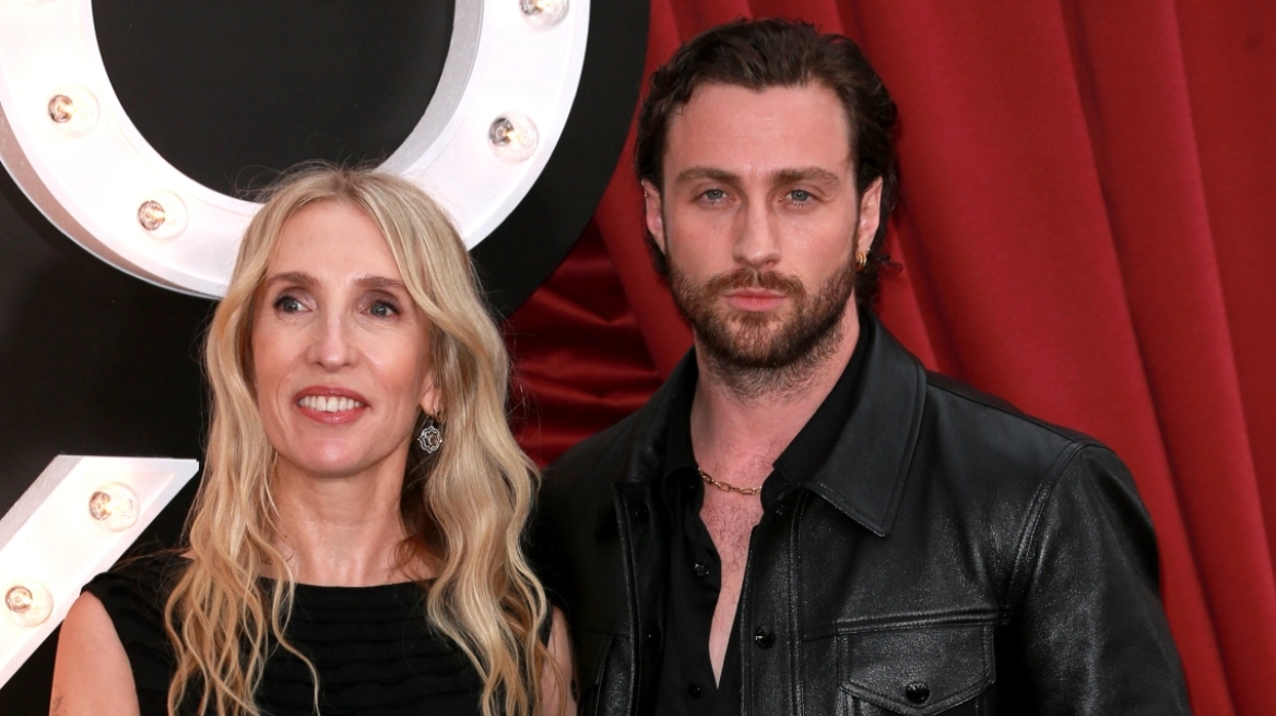 aaron taylor johnson sam taylor johnson Viral Greece Άαρον Τέιλορ-Τζόνσον: Η σύζυγός του δεν αισθάνεται τη διαφορά ηλικίας των 23 ετών