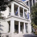 Νέα ελληνική παρέμβαση προς τα Σκόπια: «Να αφαιρεθούν άμεσα οι αλυτρωτικές αναφορές από τα σχολικά βιβλία»