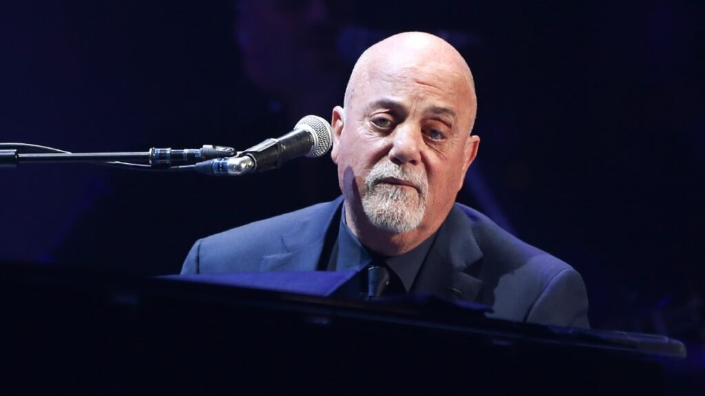 billy joel Viral Greece Μπίλι Τζόελ: Η πρώτη του δήλωση μετά την επέμβαση στον εγκέφαλο που καθησυχάζει τους θαυμαστές του