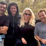 eleni menegaki Viral Greece Η Ελένη Μενεγάκη αποχαιρέτησε το καλοκαίρι από την Άνδρο με την οικογένειά της