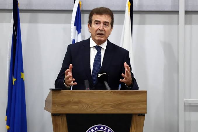 images 16 Viral Greece Χρυσοχοΐδης στο Περιστέρι: Μεγάλη συγκέντρωση και αιχμές κατά Τσίπρα – «Δεν πρέπει να διαταράξουμε την πορεία της χώρας»