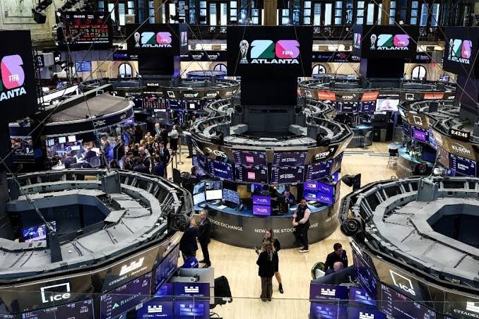 images 59 Viral Greece Wall Street: Ράλι στις μετοχές καθώς ξεφουσκώνουν τα στοιχήματα για νέα αύξηση επιτοκίων