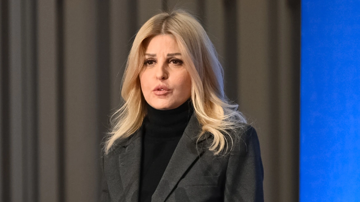 Έλενα Ράπτη: «Μαζί για πάντα» — Το συγκινητικό αντίο στον πατέρα της