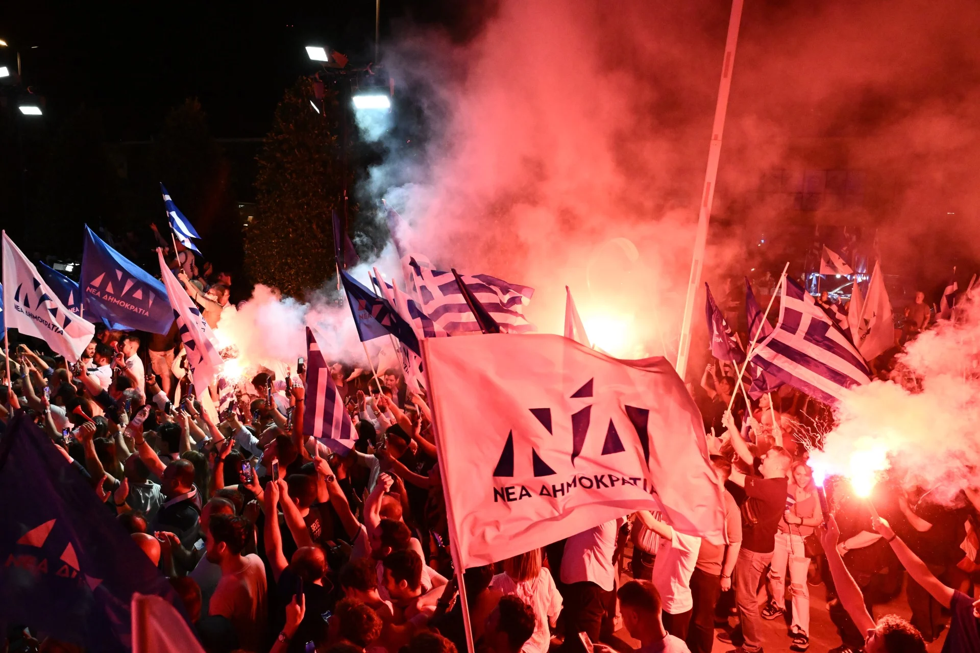 52 χρόνια Νέα Δημοκρατία: Οι 6 στιγμές που σημάδεψαν την πορεία της