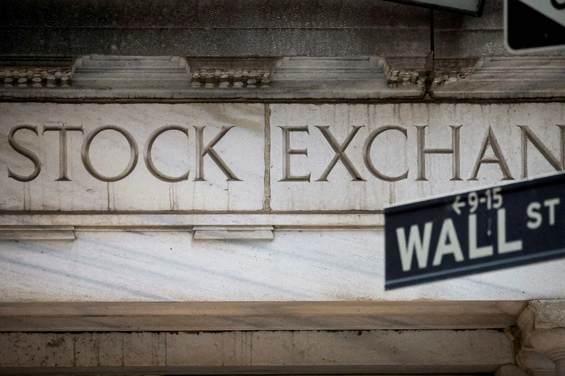 Wall Street: Βουτιά στις μετοχές τεχνολογίας Wall Street: Βουτιά στις μετοχές τεχνολογίας