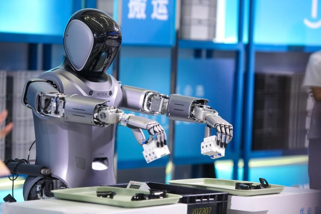robot cooking Viral Greece Τα ρομπότ μπήκαν στην κουζίνα: Η απίστευτη επίδειξη που δείχνει πώς θα αλλάξει η καθημερινότητά μας