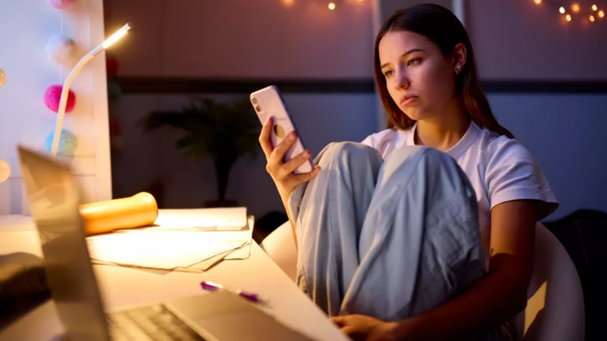 Social media: Απαγόρευση για παιδιά κάτω των 15