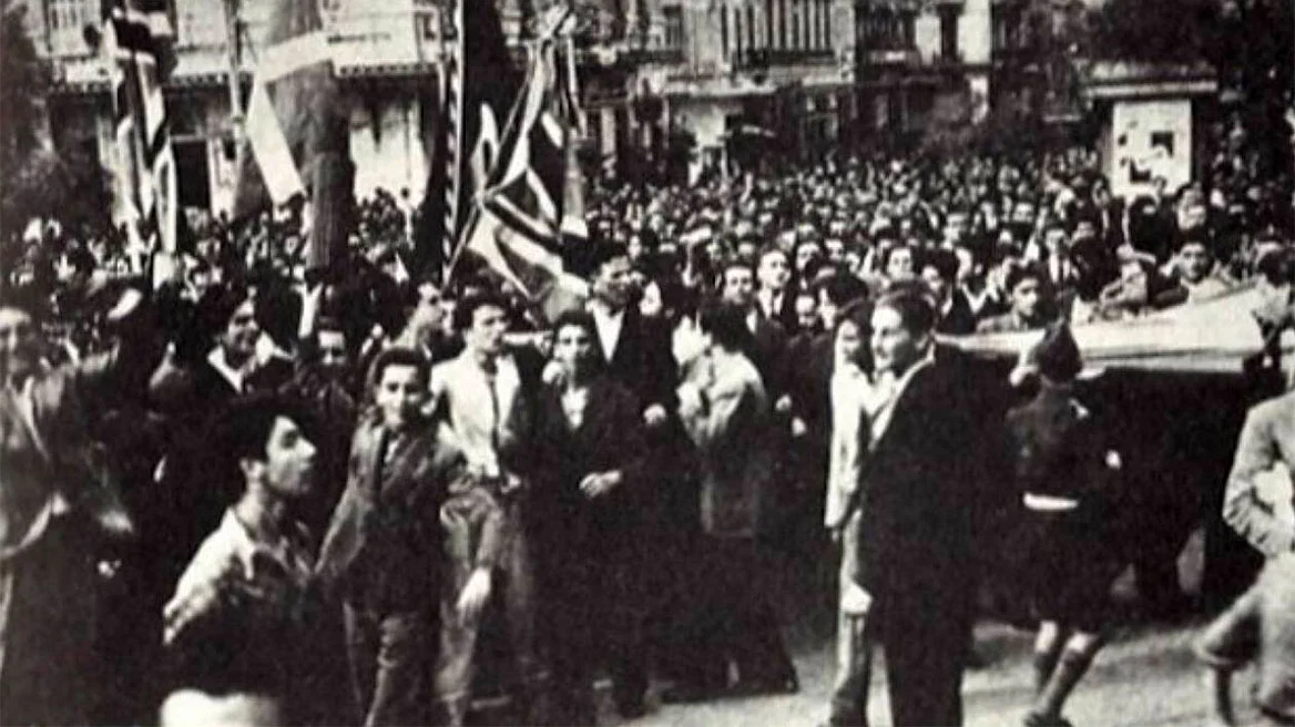 28η Οκτωβρίου: Τι γιορτάζουμε σήμερα και γιατί λέμε «ΟΧΙ» – Η ιστορία πίσω από τη μεγάλη εθνική επέτειο 28η Οκτωβρίου: Τι γιορτάζουμε σήμερα και γιατί λέμε «ΟΧΙ» – Η ιστορία πίσω από τη μεγάλη εθνική επέτειο