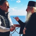 tsipras 1022x630 Viral Greece Ο Τσίπρας στο Άγιον Όρος και η ατάκα που άναψε φωτιές: «Για άθεος, ωραία τα λέει»